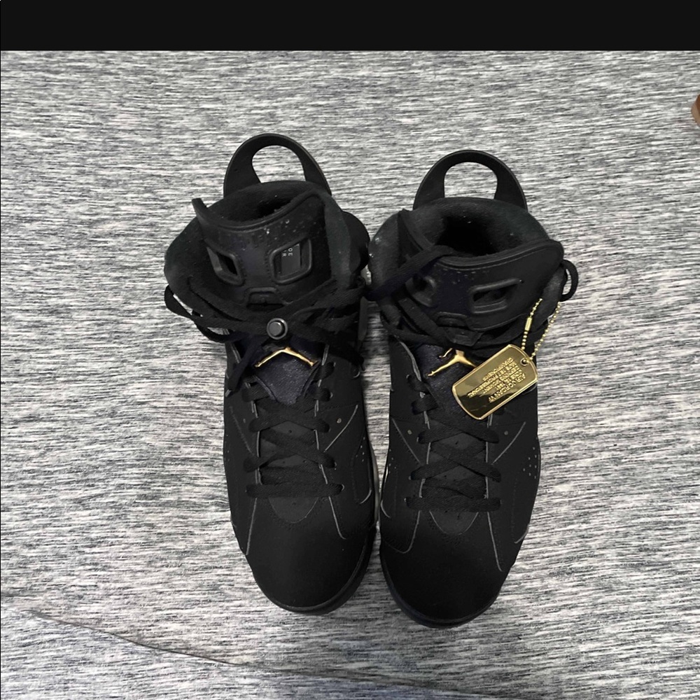 Retro Jordan 6 size 10